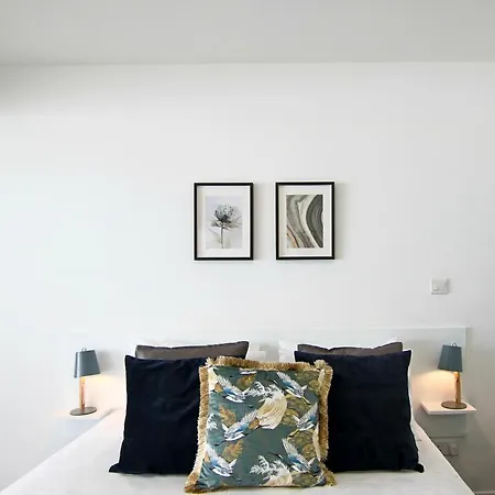 Phaedrus Living: Luxury 502 Nicosia